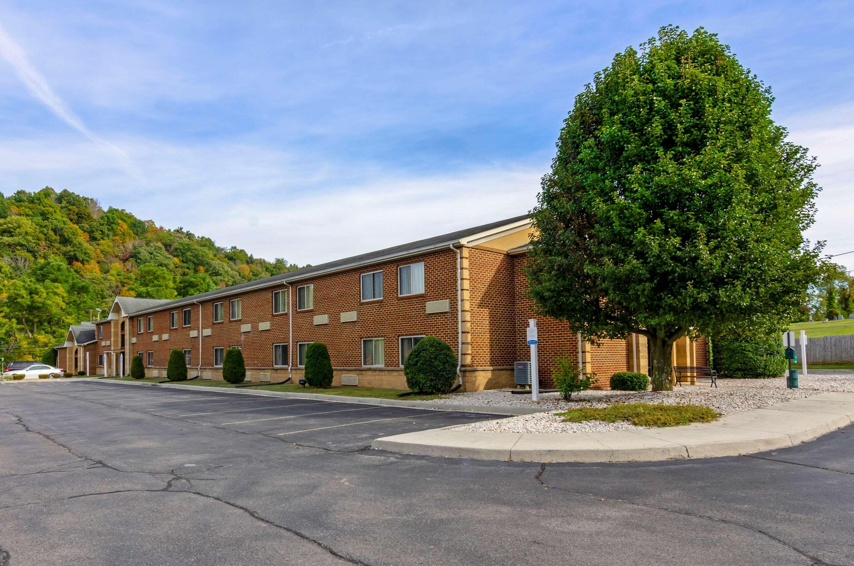 Comfort Inn Atkins-Marion I-81 Exterior photo